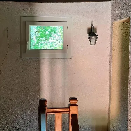 Te Huur In De